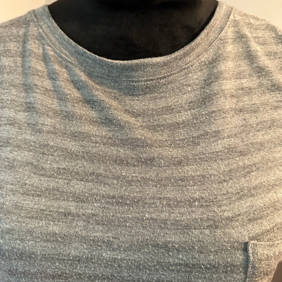 Uniqlo gray stripe top - Picture 2 of 5